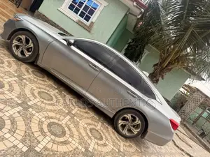 Honda Accord EX (1.5L 4cyl Turbo CVT) 2019 Silver