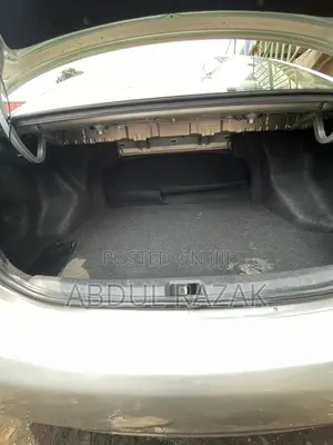 Toyota Belta 2012 Silver
