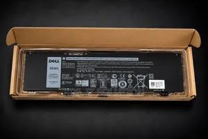 Dell F62G0 4-Cell Battery for Inspiron 13 5370 7370 7373 7380 7386 PCs
