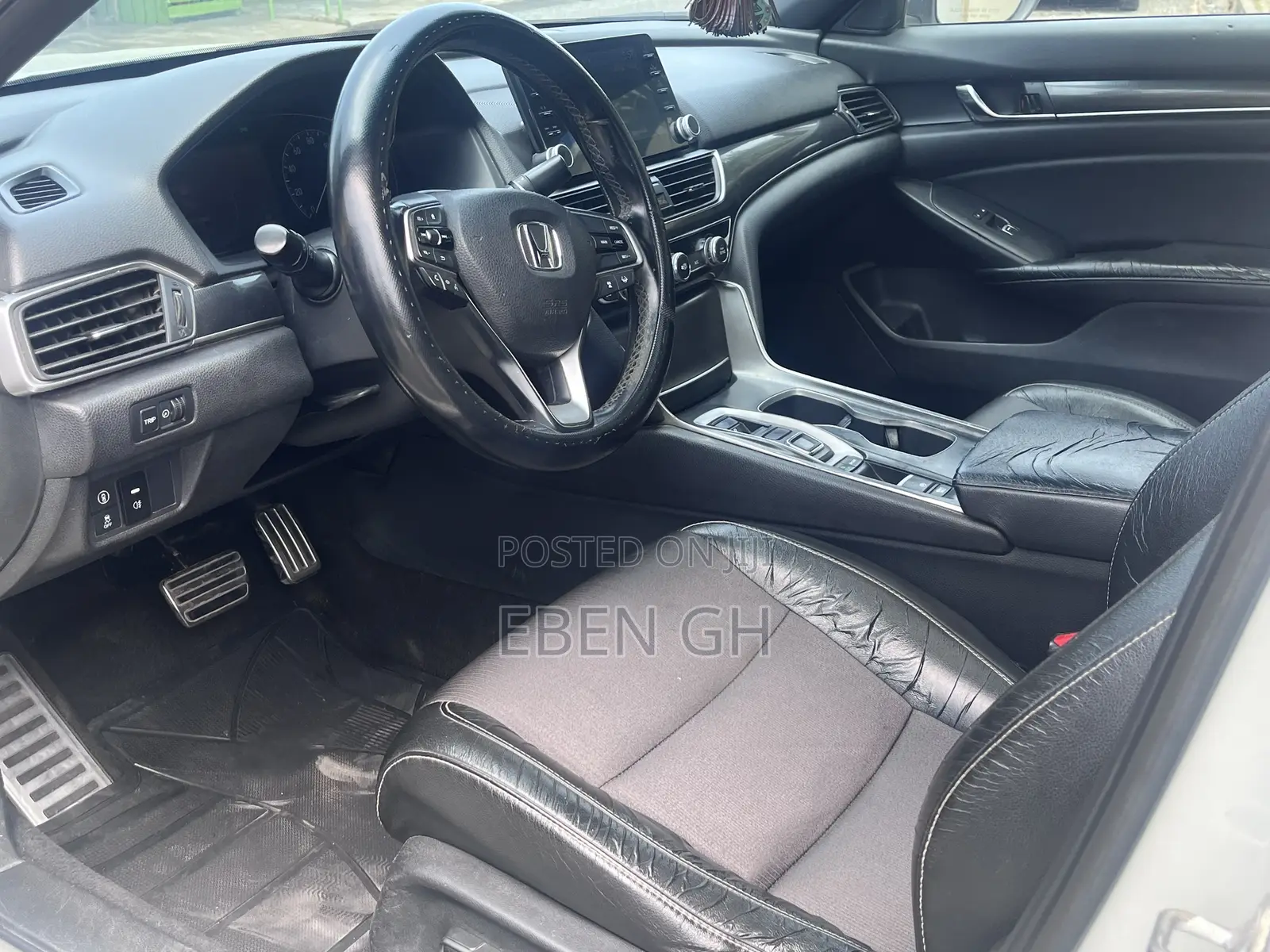Honda Accord Sport 2.0T 2018 White
