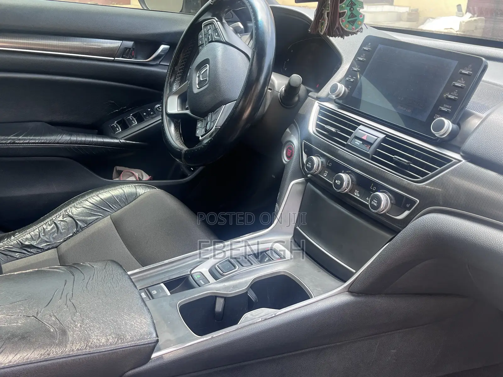 Honda Accord Sport 2.0T 2018 White
