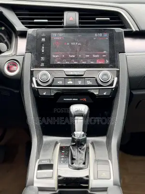 Honda Civic Touring 4dr Sedan (1.5L 4cyl) 2017 Blue
