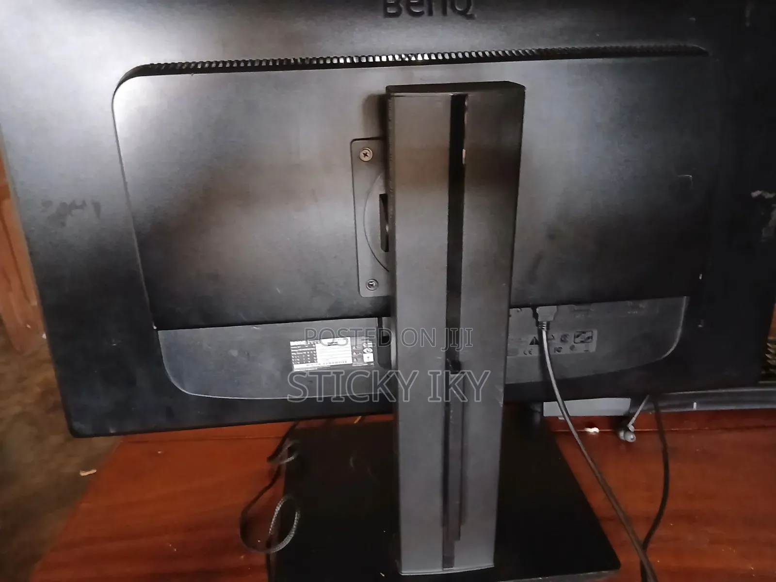 BenQ GL2750HM 27-Inch LCD Monitor
