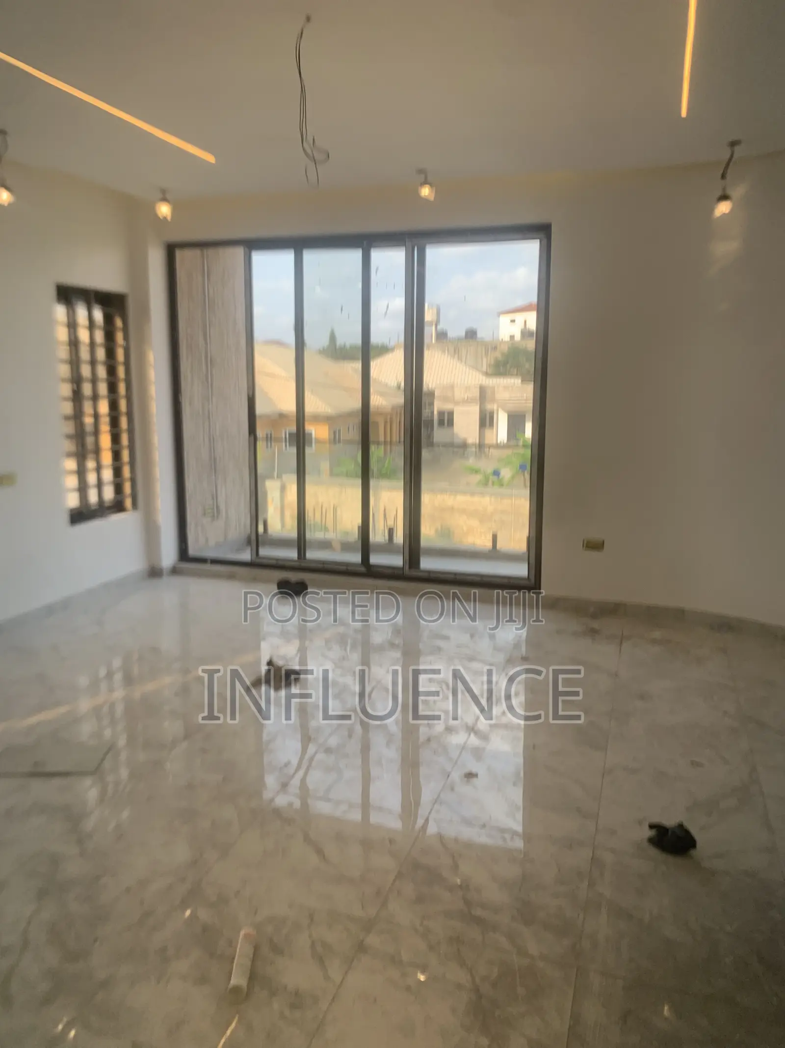 4bdrm House in Lakeside, East Legon for sale