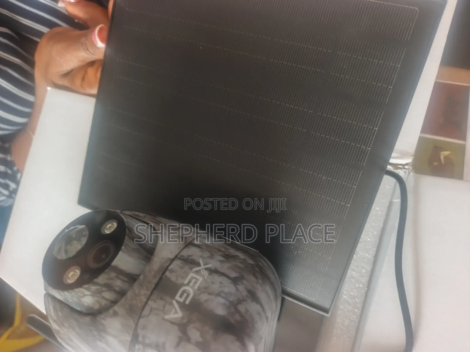 Xega LTE Cellular Solar-Powered Security/Trail Camera