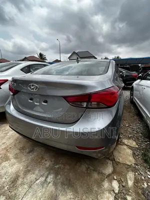 Hyundai Elantra 2015 Silver