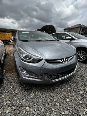 Hyundai Elantra 2015 Silver