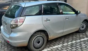 Toyota Matrix 2007 Silver