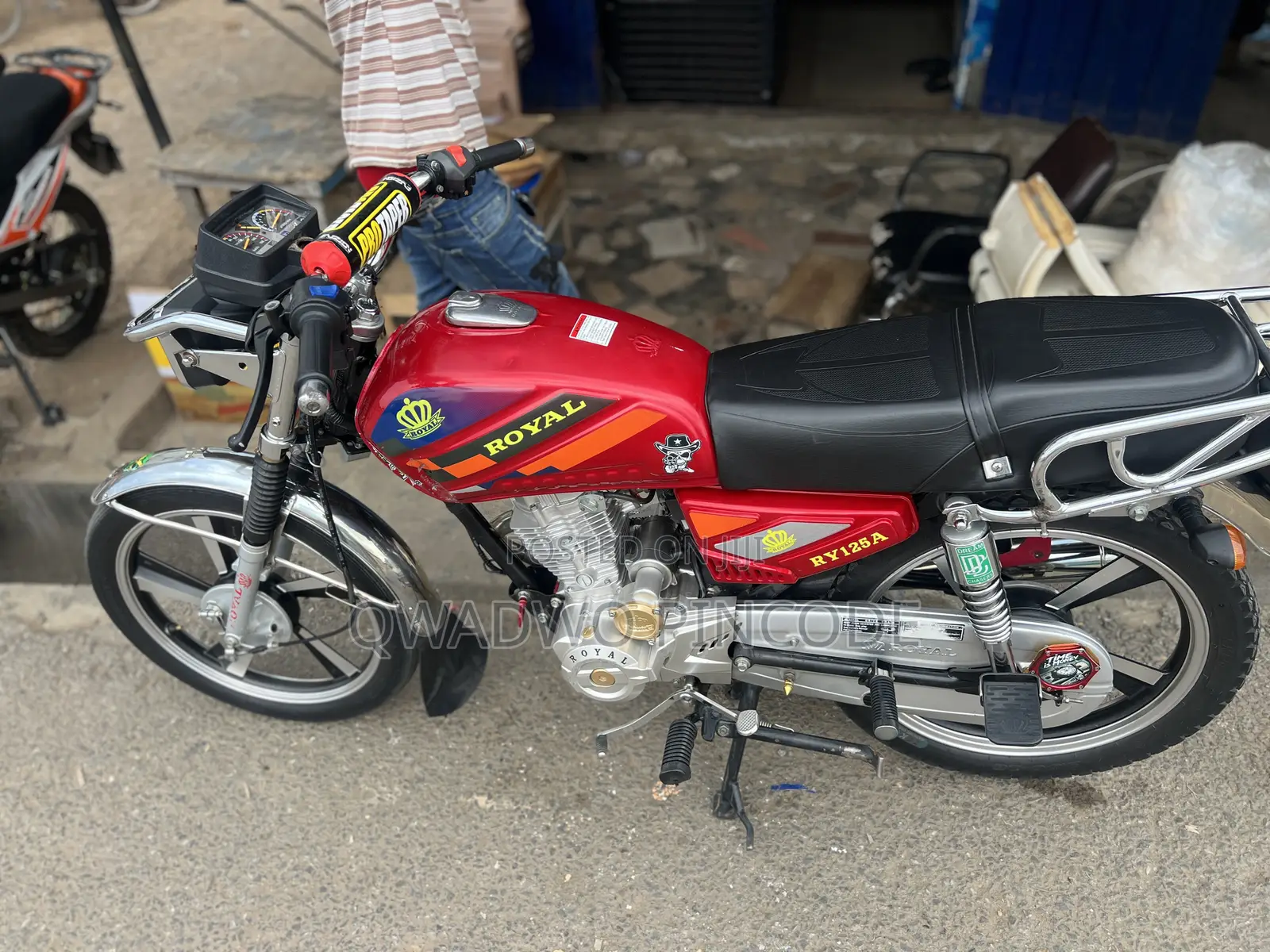 Royal RY125 2026 Red
