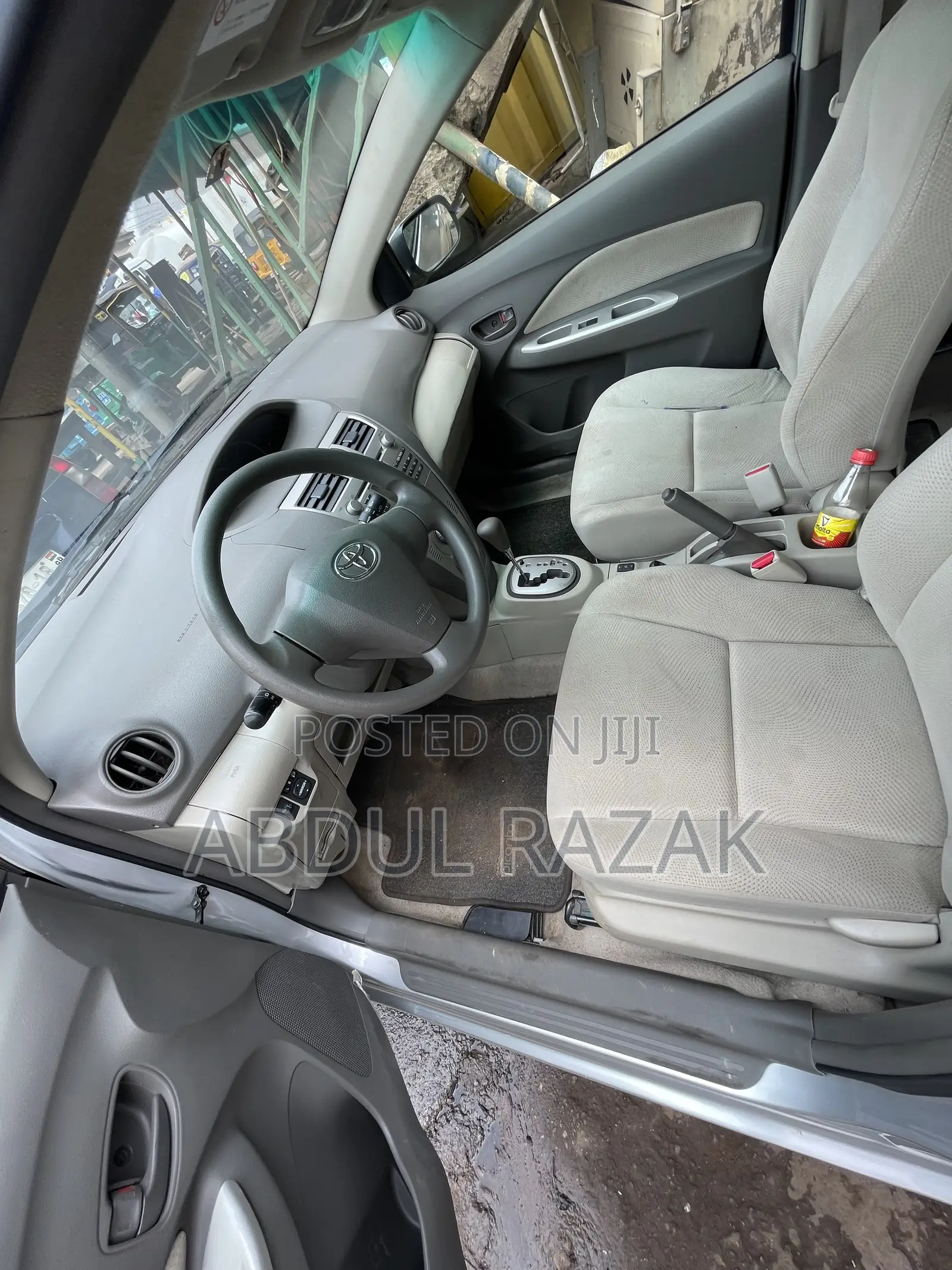 Toyota Belta 2012 Silver