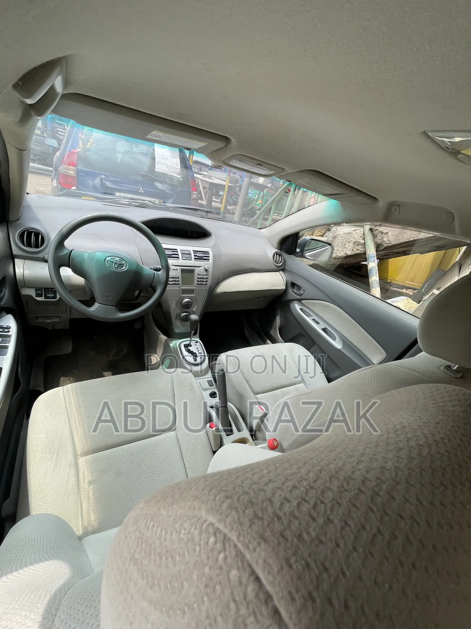 Toyota Belta 2012 Silver