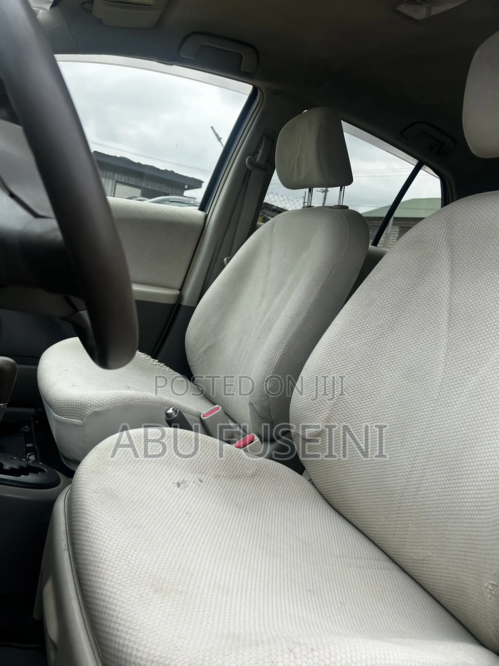 Toyota Vitz 2010 Gray