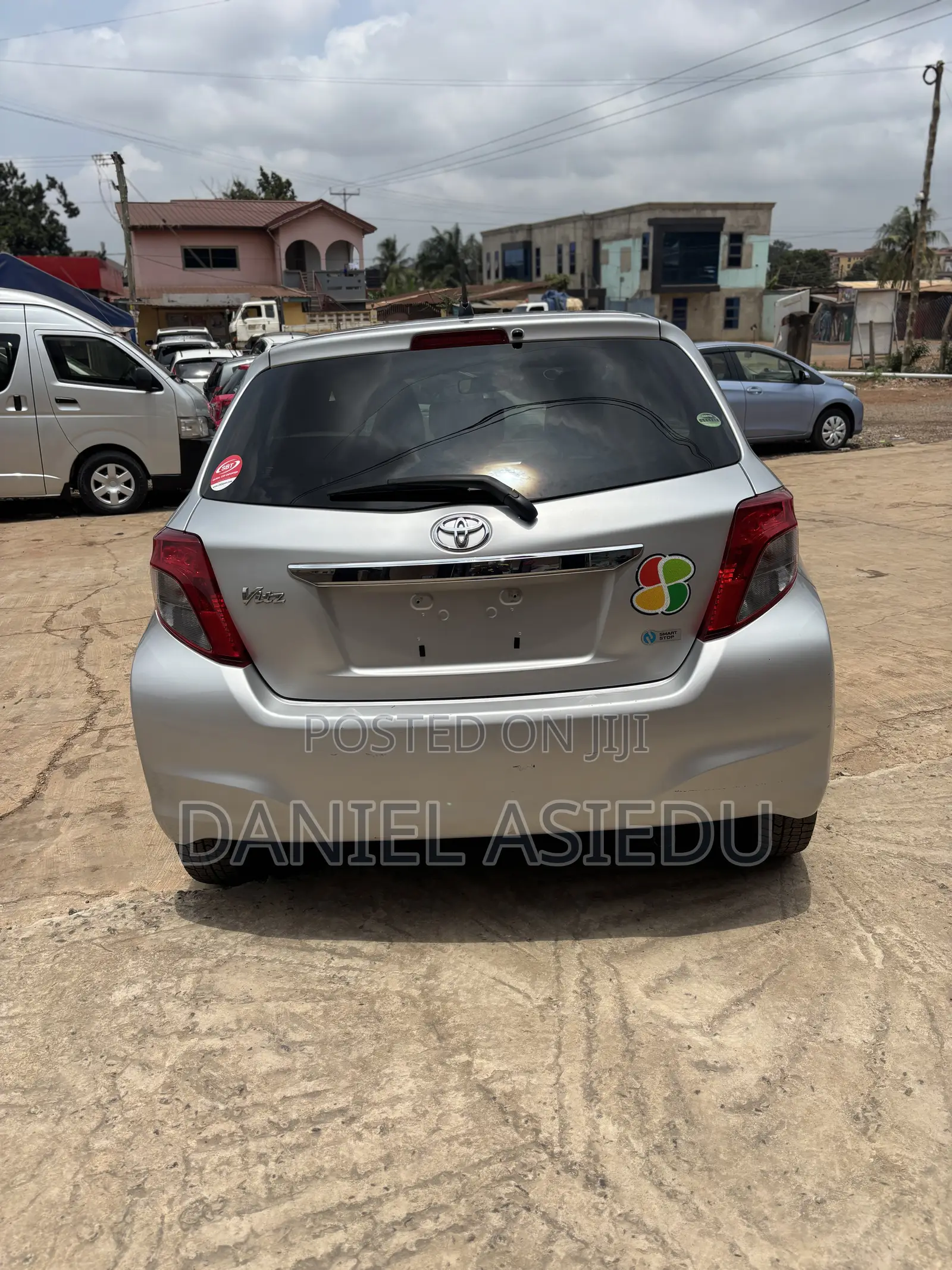 Toyota Vitz 1.3 AWD 3dr 2013 Silver