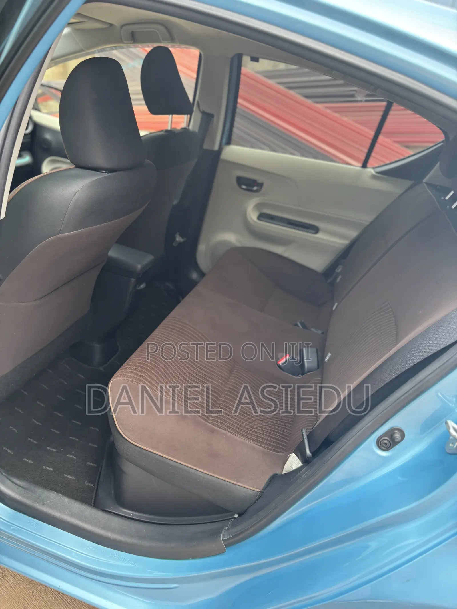 Toyota Aqua 2013 Blue
