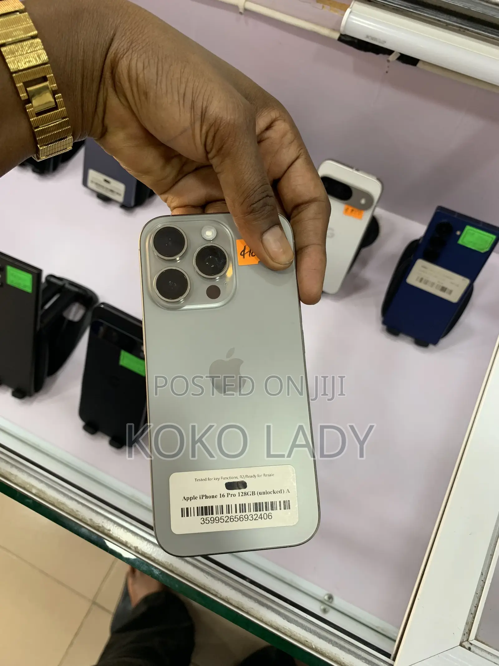 Apple iPhone 16 Pro 128 GB Gray