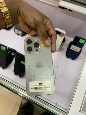Apple iPhone 16 Pro 128 GB Gray