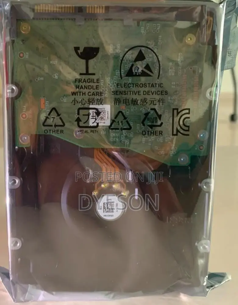 WD20PURX-64AKYYO 2TB Western Digital