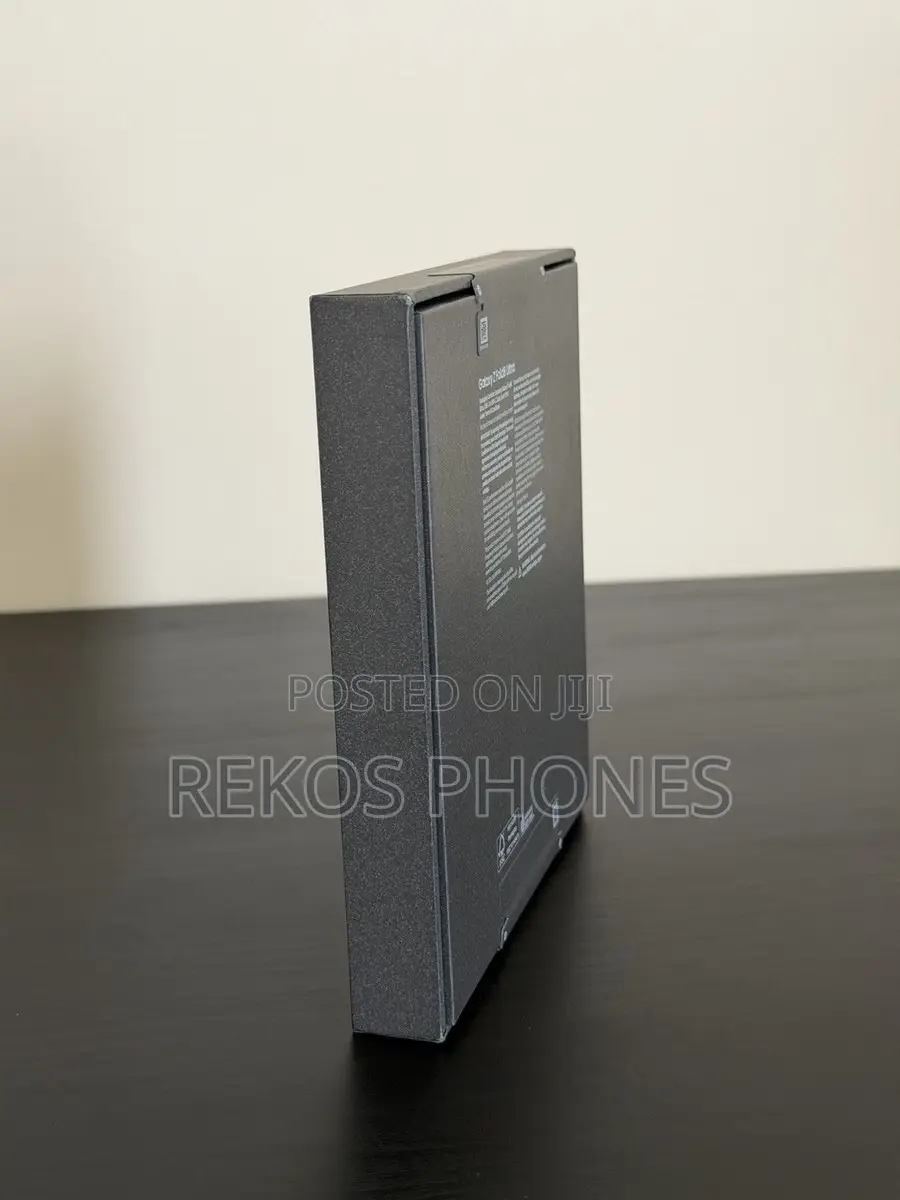 New Samsung Galaxy Z Fold8 Ultra 256 GB Graphite