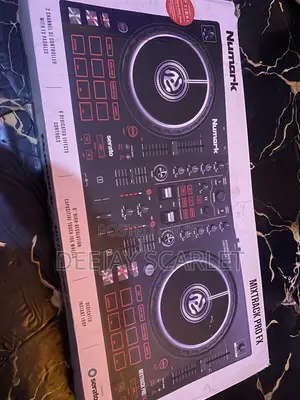 Numark Mixtrack Pro Fx