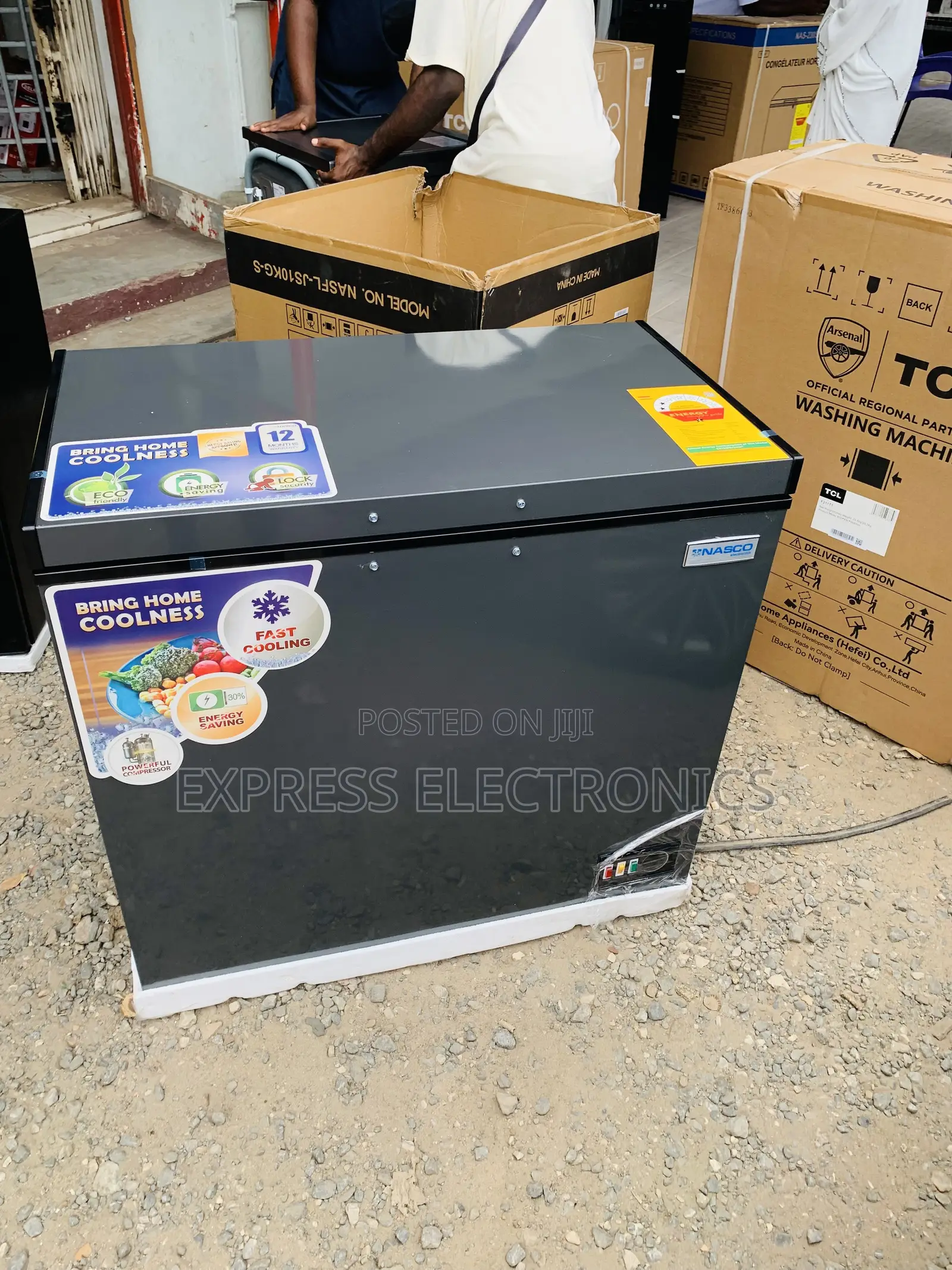 Nasco NAS-250FL Chest Freezer - 200 Litres Silver