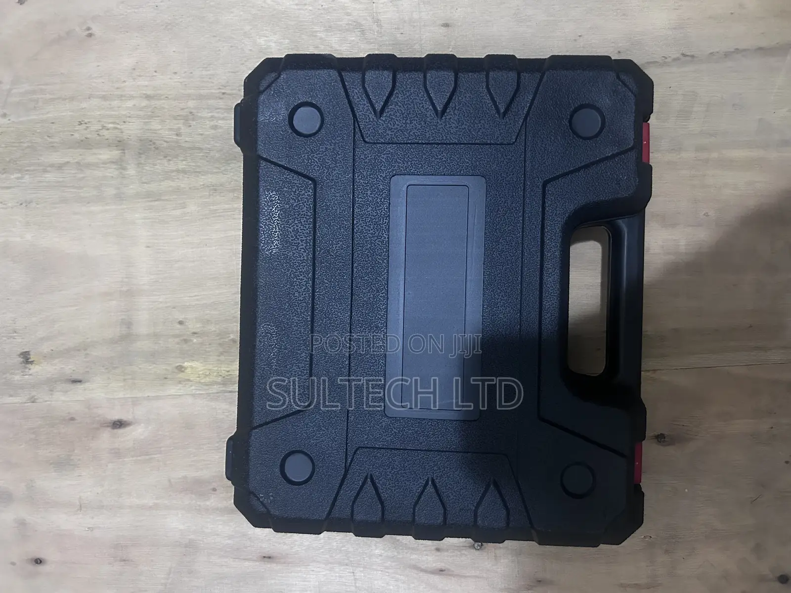 Chargeable Multifunctional Drill and Screwdriver Set