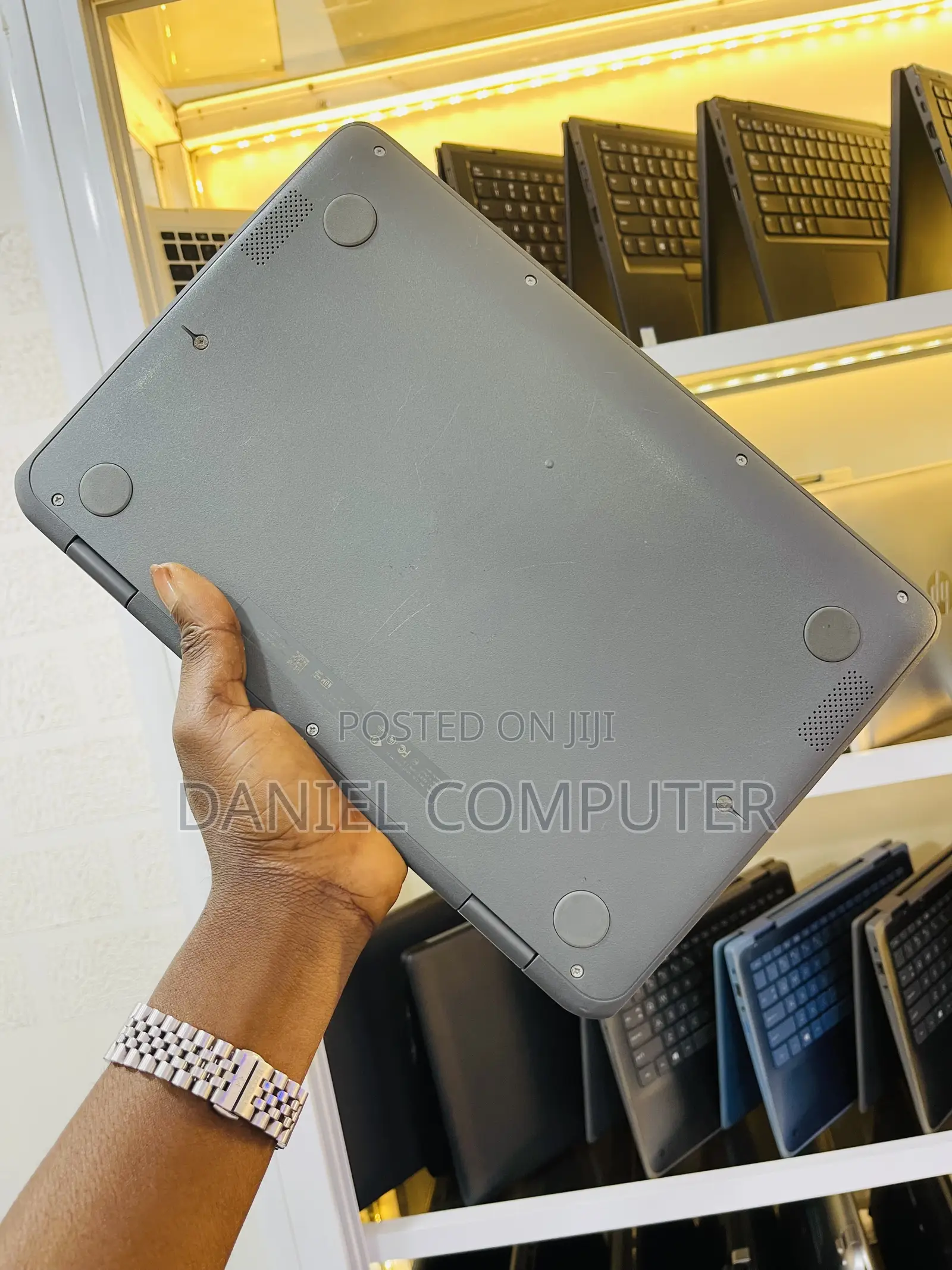 Laptop HP Chromebook X360 4GB Intel SSD 640GB