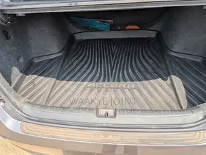 Honda Accord EX-L (2.0L 4cyl Turbo 10A) 2019 Gray