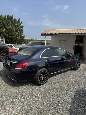 Mercedes-Benz C300 Luxury 4dr AWD 4Matic Sedan (2.0L 4cyl 7A) 2015 Blue