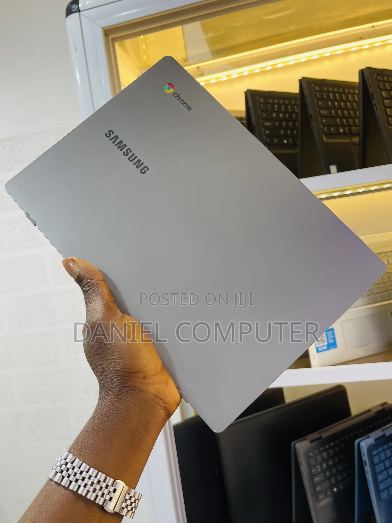 Laptop Samsung Chromebook 3 11 2GB Intel Celeron SSD 32GB