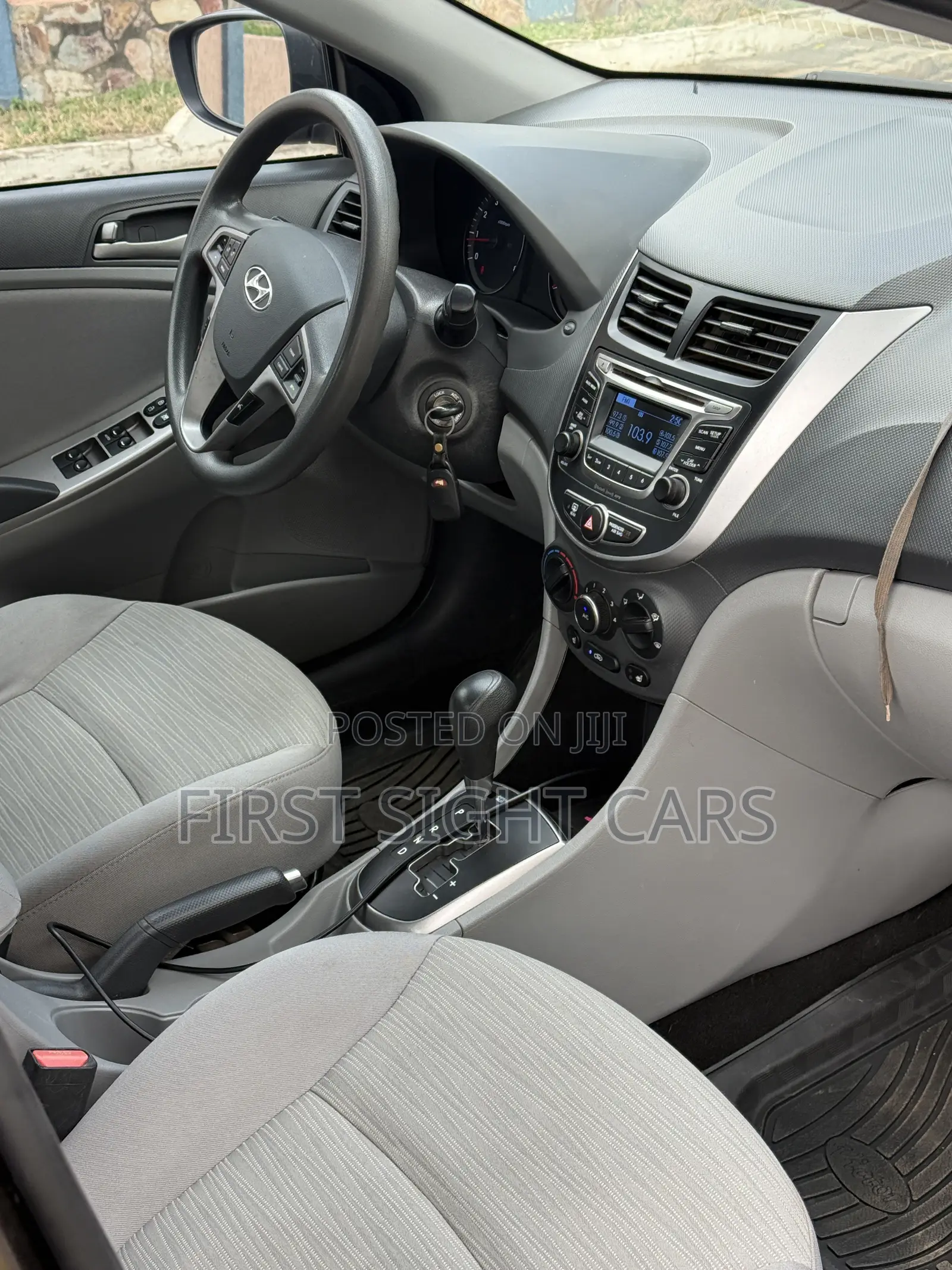 Hyundai Accent SE Sedan 2016 Gray