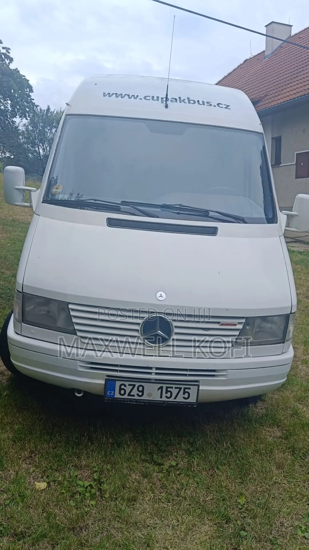 Mercedes-Benz Sprinter 2000 White