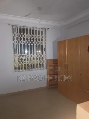 2bdrm Apartment in Kb Properties, Baatsona Total for rent