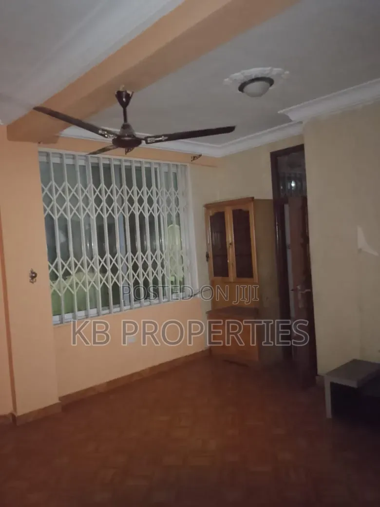 2bdrm Apartment in Kb Properties, Baatsona Total for rent