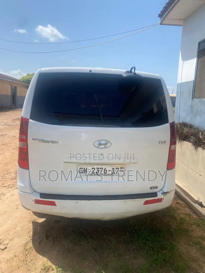 Hyundai Starex 2014 White