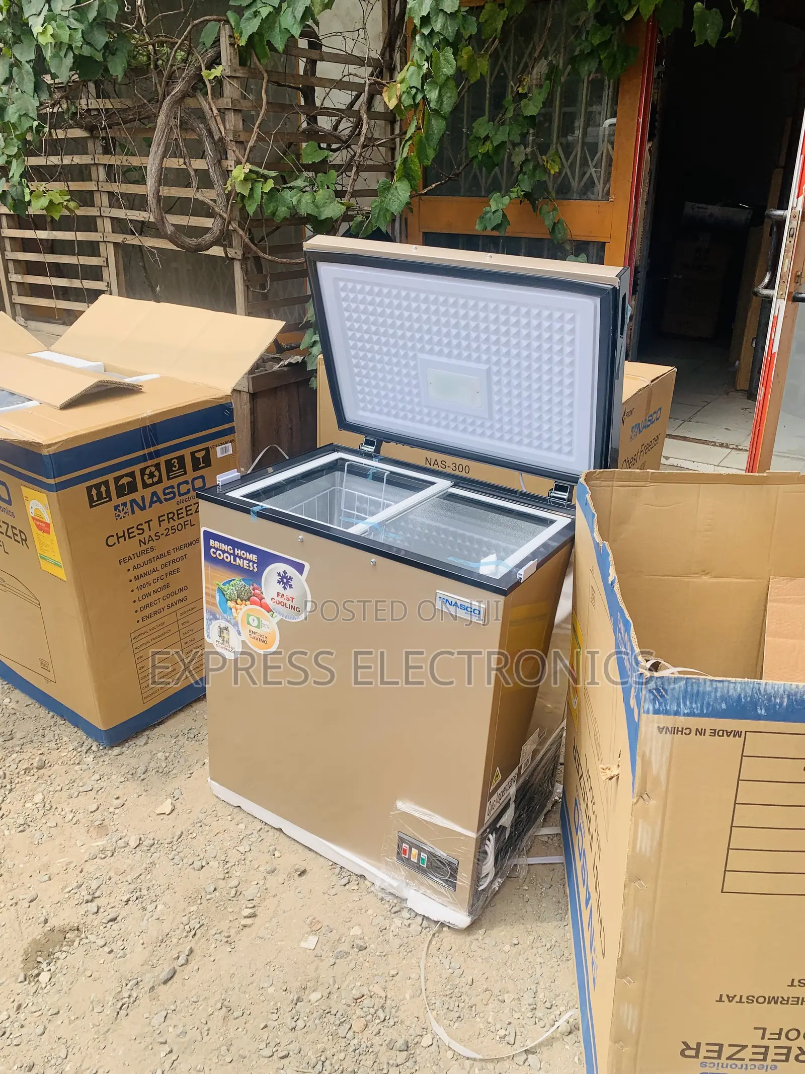Available Now Nasco 150L Chest Freezer (NAS-200FL-G)