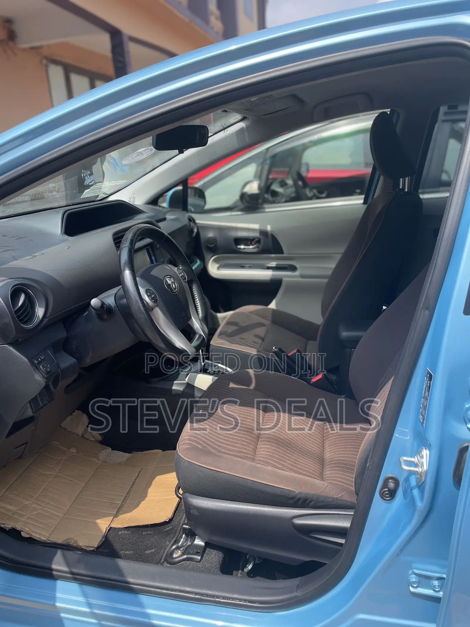 Toyota Aqua 2013 Blue