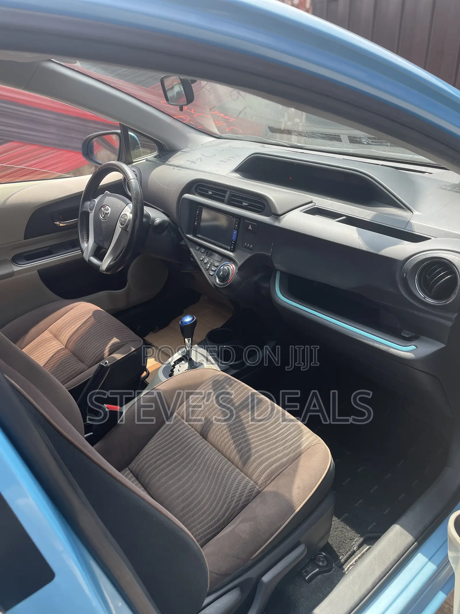 Toyota Aqua 2013 Blue