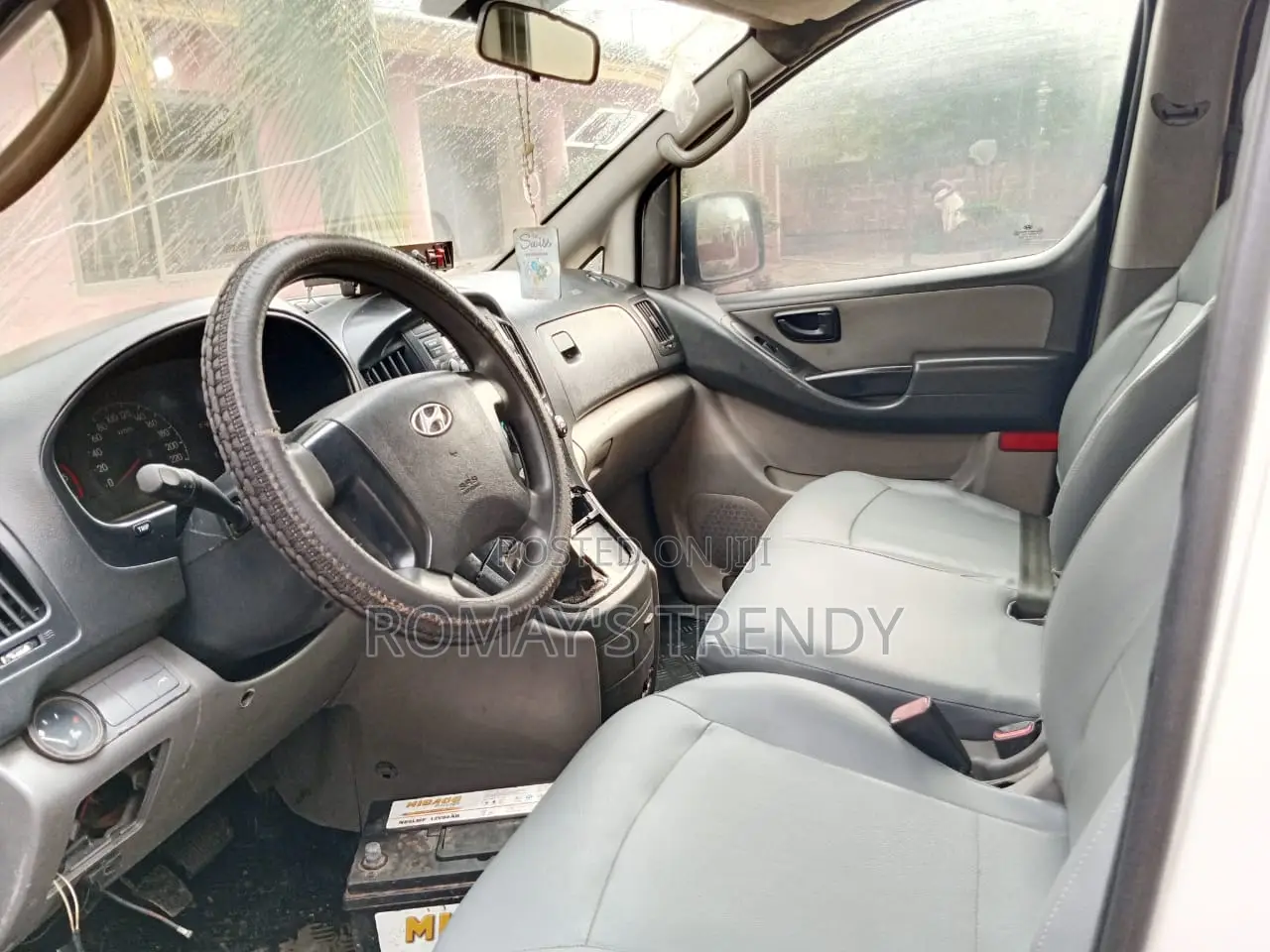 Hyundai Starex 2014 White