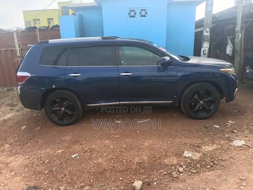 Toyota Highlander 2013 Black