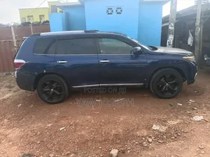 Toyota Highlander 2013 Black