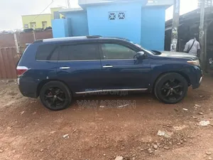 Toyota Highlander 2013 Black