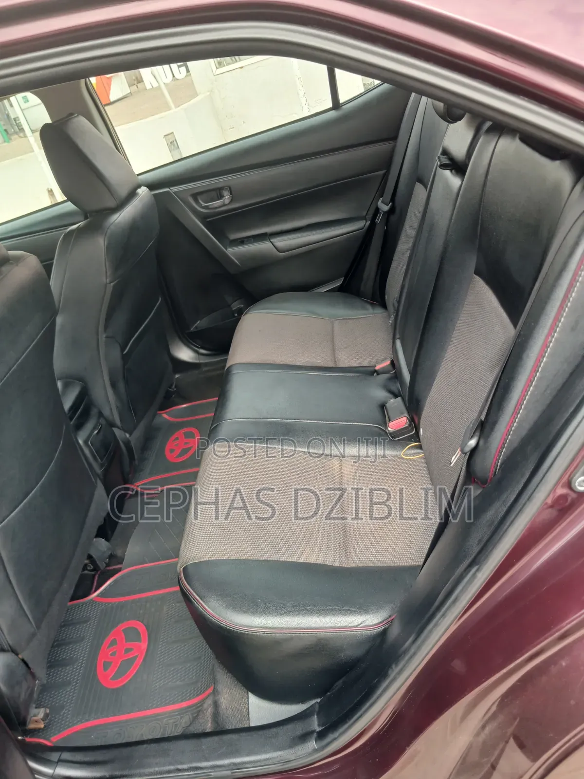 Toyota Corolla 2017 Burgundy