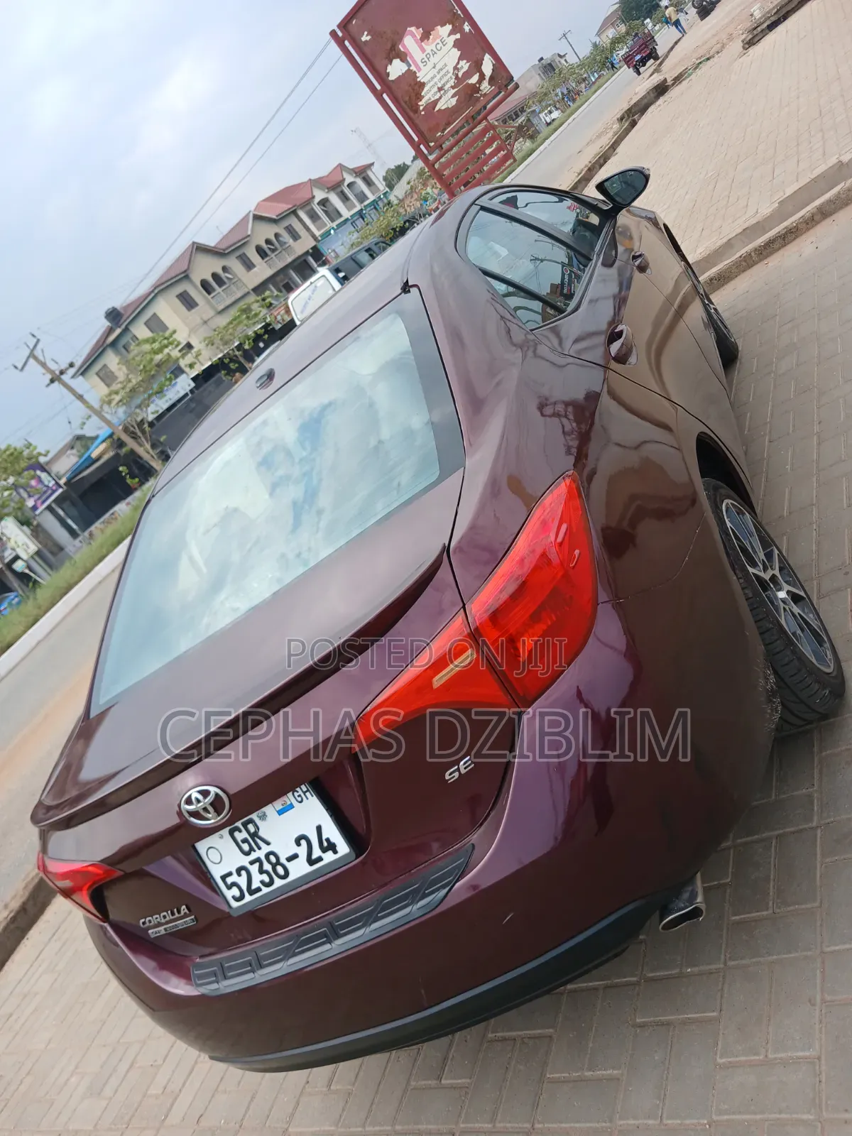 Toyota Corolla 2017 Burgundy