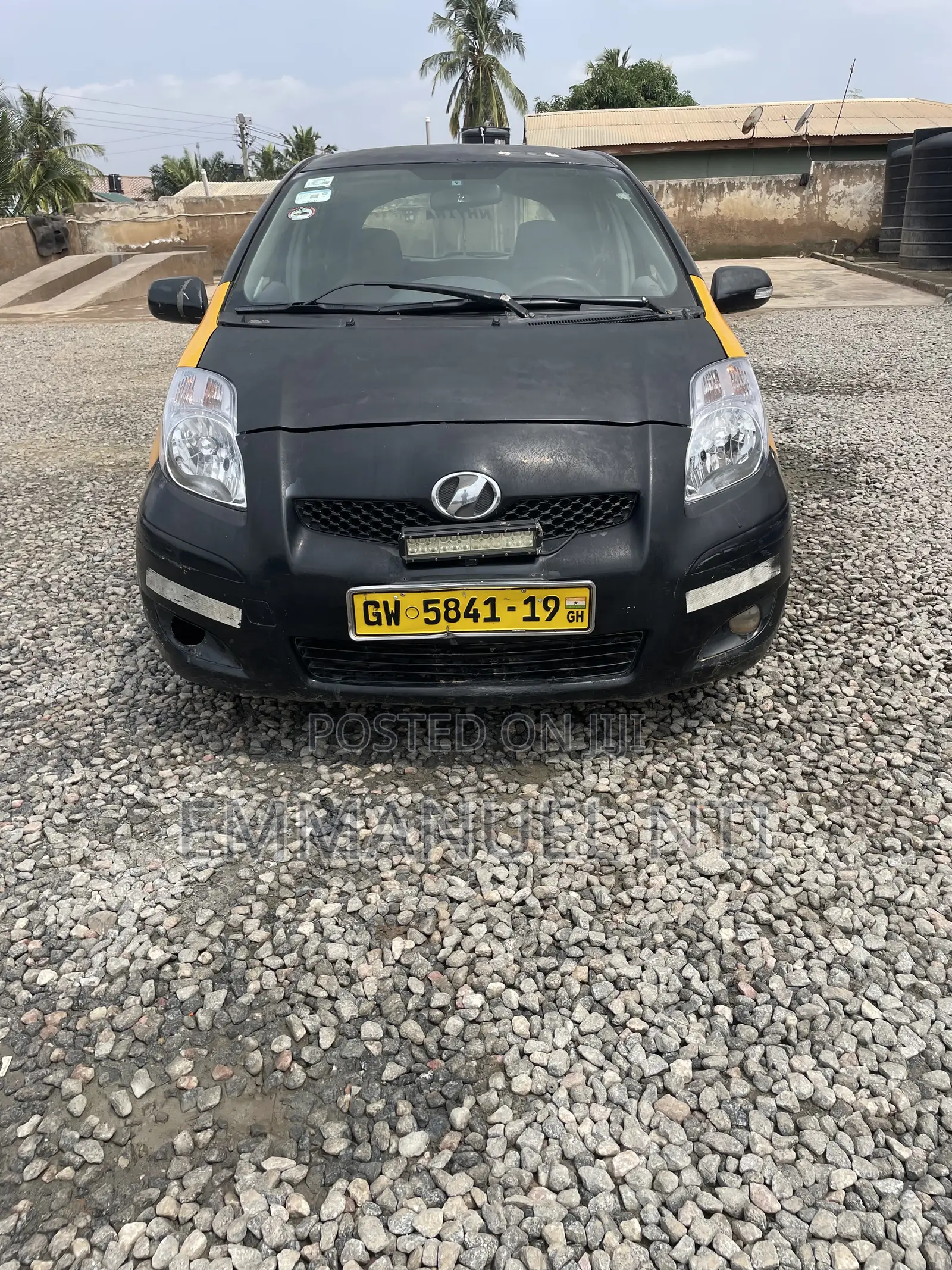Toyota Vitz 2009 Black