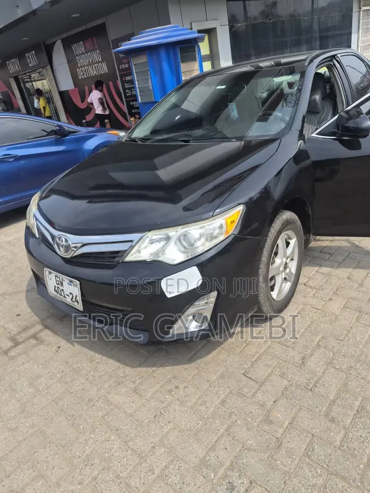Toyota Camry LE 4dr Sedan (2.5L 4cyl 6A) 2014 Black