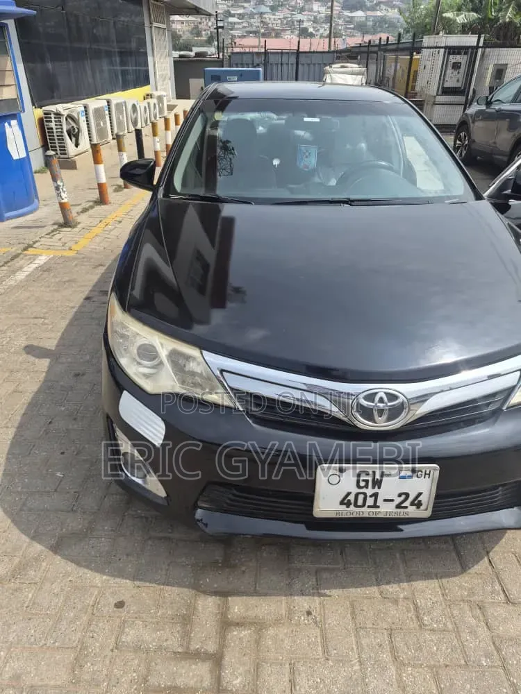 Toyota Camry LE 4dr Sedan (2.5L 4cyl 6A) 2014 Black