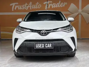 Toyota C-HR 2022 White