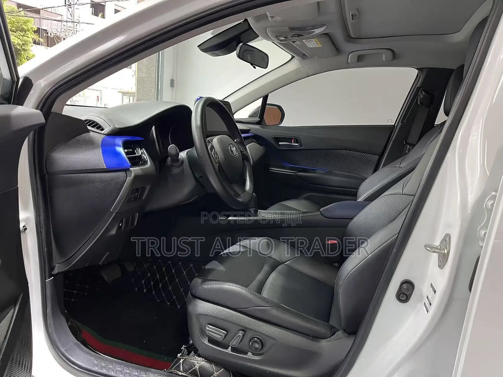Toyota C-HR 2022 White