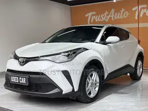 Toyota C-HR 2022 White