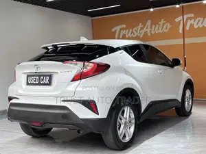 Toyota C-HR 2022 White
